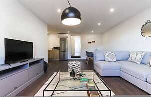 Benfica Apartments III by Homing