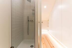 Marques DE Pombal Duplex With Terrace by Homing