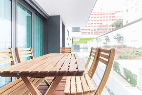 Benfica Prime Terrace by Homing