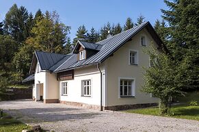 Villa mit Pool Skigebiete Kjh348