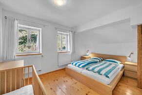 Villa mit Pool Skigebiete Kjh348