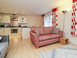 1 Tregonwell Court