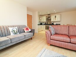 1 Tregonwell Court