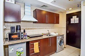 Chrs - Well-kept Furnished Studio
