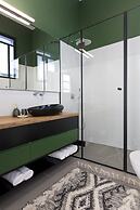 De Picciotto Suites