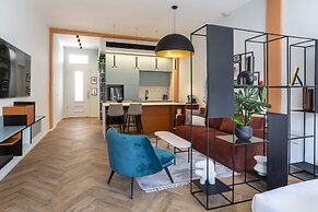De Picciotto Suites