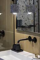 De Picciotto Suites