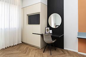 De Picciotto Suites