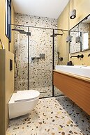De Picciotto Suites