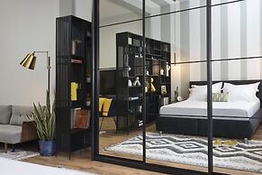 De Picciotto Suites