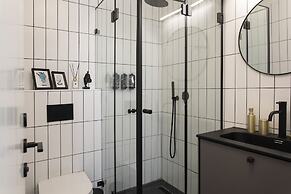 De Picciotto Suites
