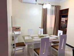 2 Bed - Sleeps 4 - Free Airport Shuttle