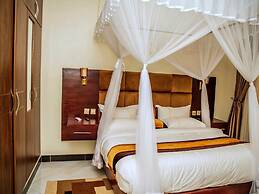 2 Bed - Sleeps 4 - Free Airport Shuttle