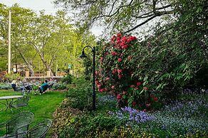 Comfort Resort Leura Gardens