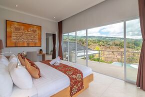 Villa IzaJay