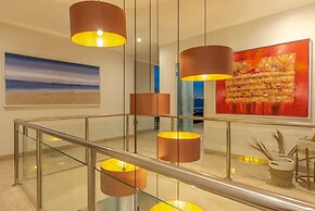 Villa IzaJay