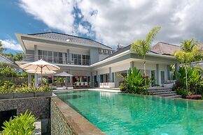 Villa IzaJay