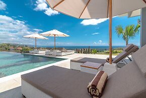 Villa IzaJay