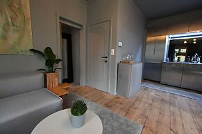 Cheap Luxury Stay From 50 Pppn