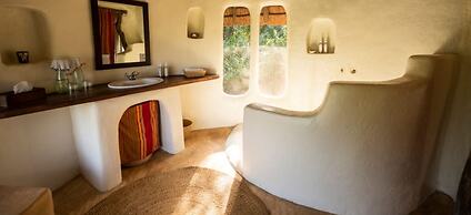 Mihingo Lodge