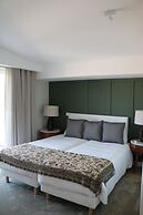 Villa Graça - Hostels and Apartments
