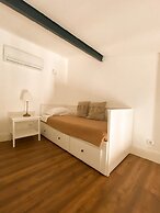 Villa Graça - Hostels and Apartments