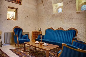 House 1938 Special Cave Hotel