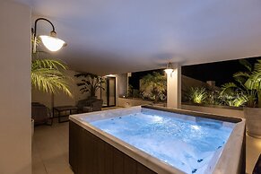 Lazar Lux Suites - Ammoudara