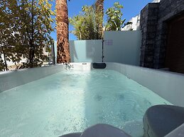 Lazar Lux Suites - Ammoudara