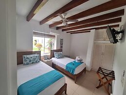 Hosteria del Parque Machalilla - Los Frailes
