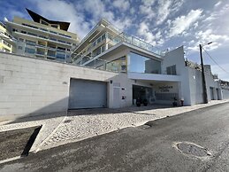 A-MO Sesimbra by Trip2Portugal