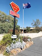 Statesman Motor Inn