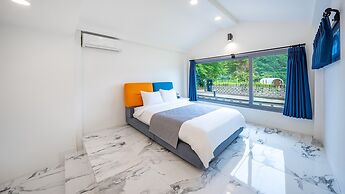 Gapyeong JH Poolvilla & Glamping