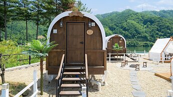 Gapyeong JH Poolvilla & Glamping