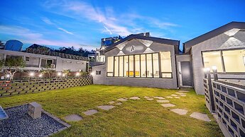 Gapyeong JH Poolvilla & Glamping