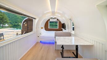 Gapyeong JH Poolvilla & Glamping