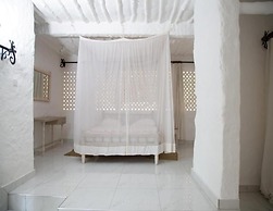 Shimoni Reef Lodge