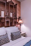 9 Doors Hotel