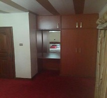 Queens Garden Hotel