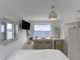Secret Gem Suites