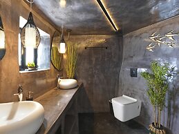 Secret Gem Suites