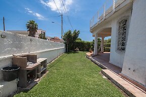 VIlla White