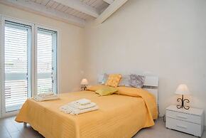 VIlla White