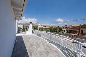 VIlla White