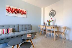 Melina Apartments