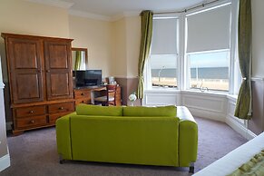 The Royal Hotel