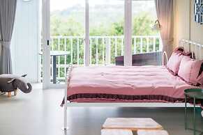 Happiness Pink B&B