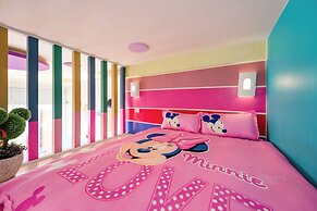 Happiness Pink B&B