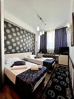 Iris Hotel