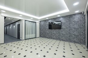 Iris Hotel